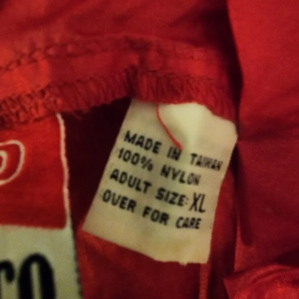 Vintage Marlboro Unlimited Red Pullover Rain Jacket Windbreaker/Bag Size XL - Picture 13 of 14